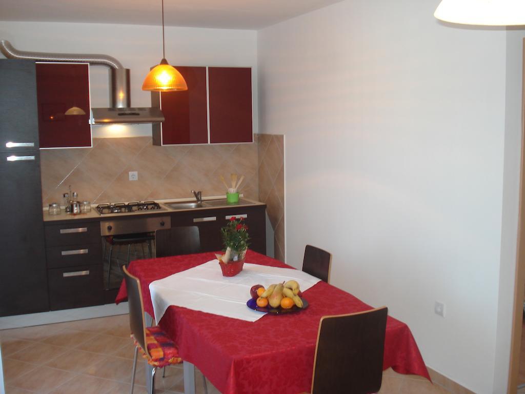 Apartments Buzleta II Fazana Room photo