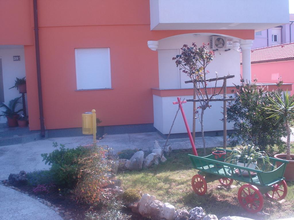 Apartments Buzleta II Fazana Exterior photo